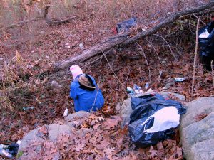 Clove Lakes Cleanup At Royal Oaks On Horse Trail By Assertive Kids