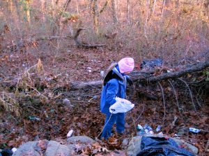 Clove Lakes Cleanup At Royal Oaks On Horse Trail By Assertive Kids