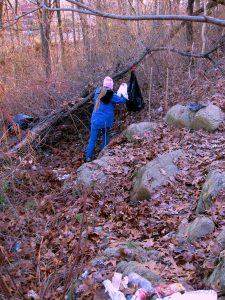 Clove Lakes Cleanup At Royal Oaks On Horse Trail By Assertive Kids